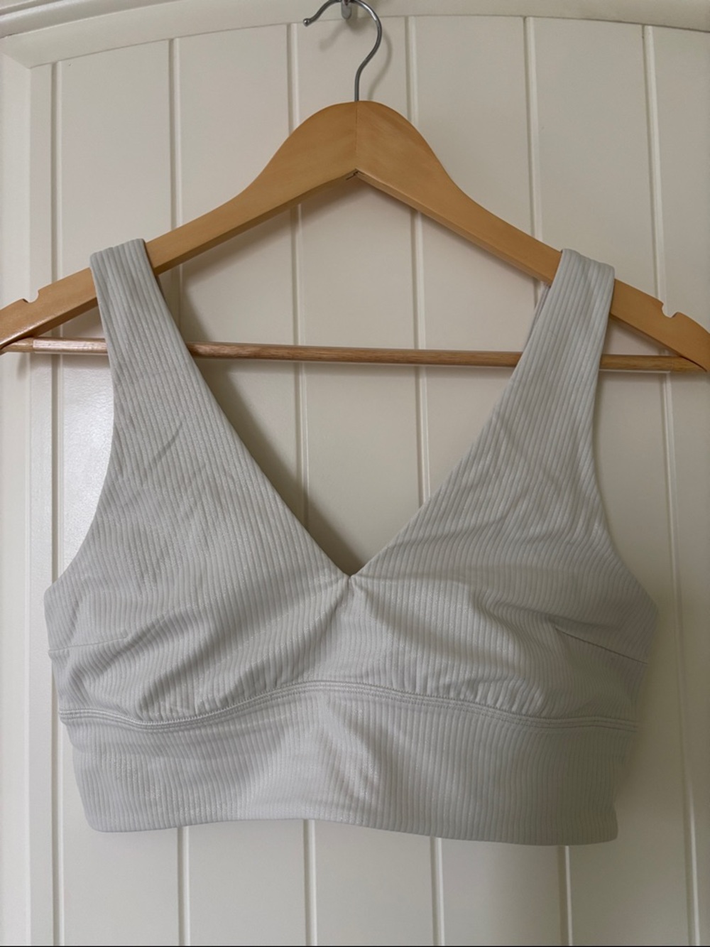 Lululemon Align Ribbed Longline Bra Bone V-Neck Nulu Light Support Size 10 C/D